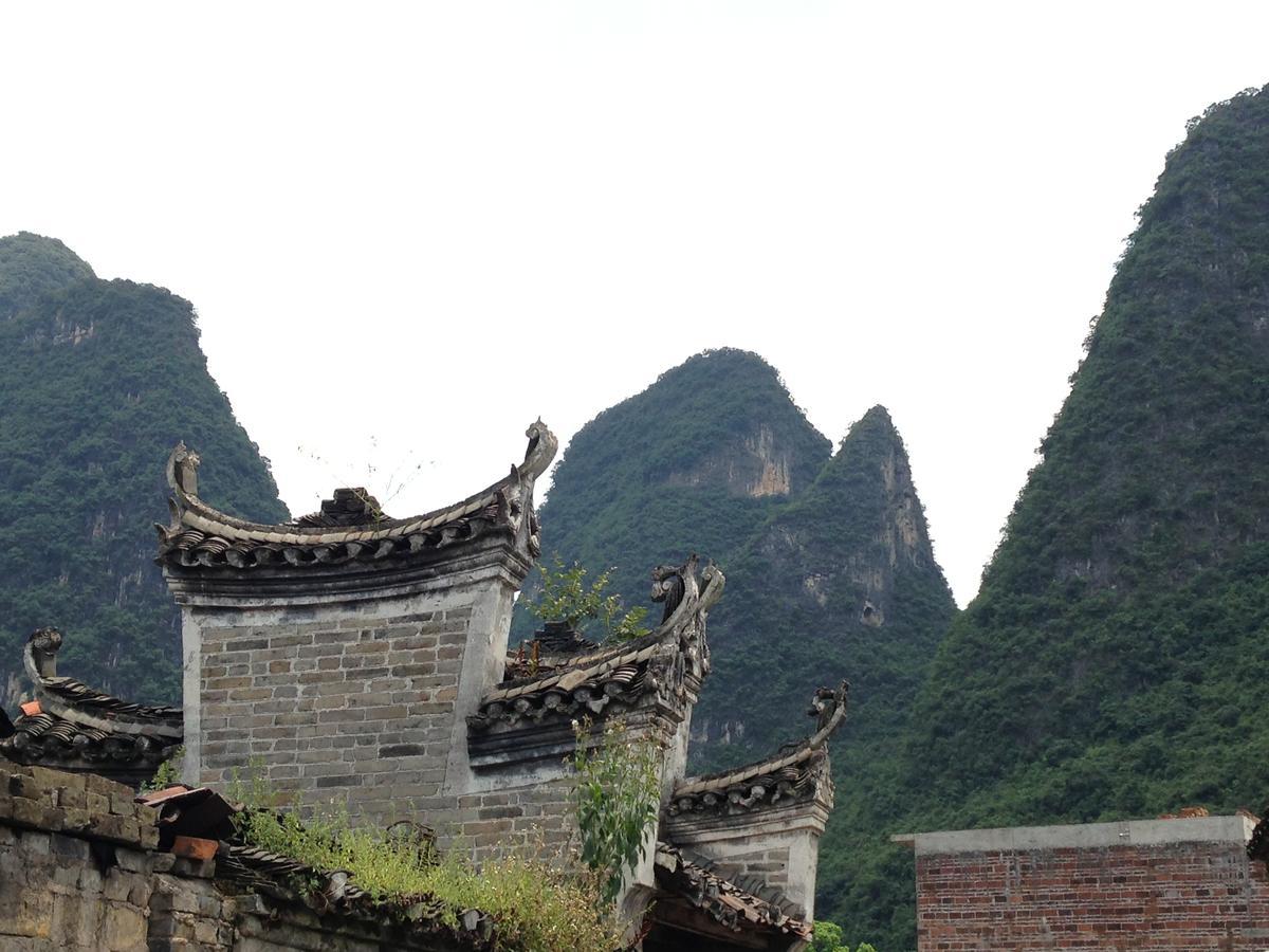 Yangshuo Moon Resort Hotel Ґуйлінь Екстер'єр фото