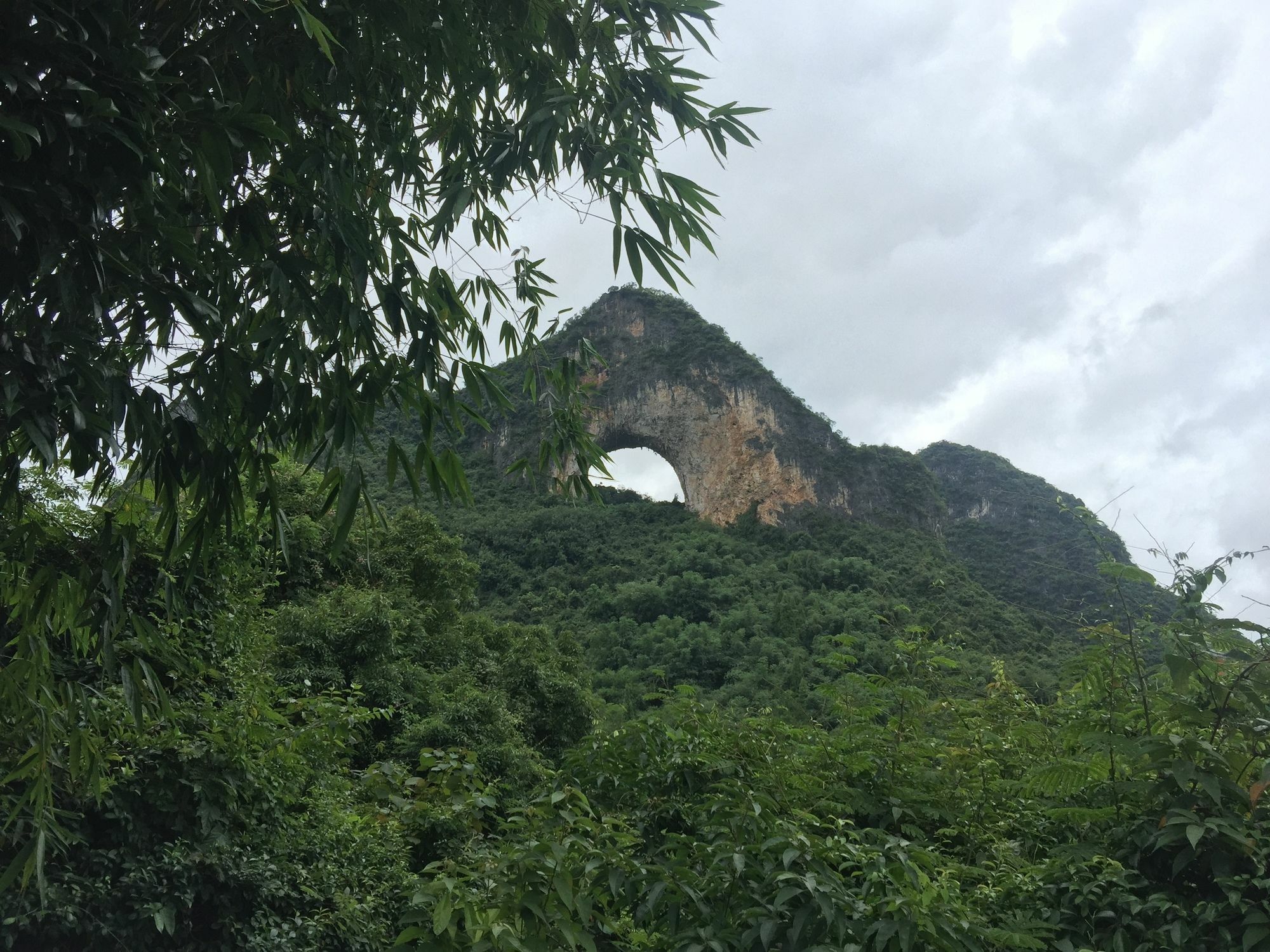 Yangshuo Moon Resort Hotel Ґуйлінь Екстер'єр фото